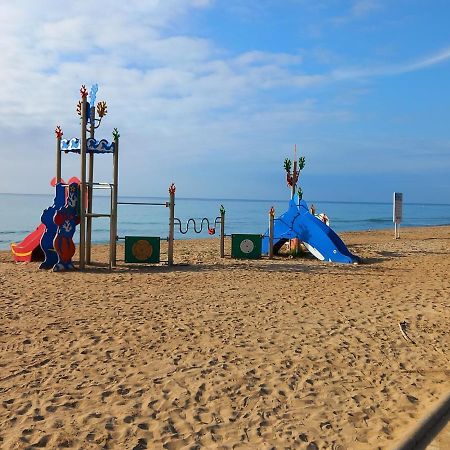 Práctico apartamento en el Centro de Marina D´or Oropesa del Mar Exterior foto